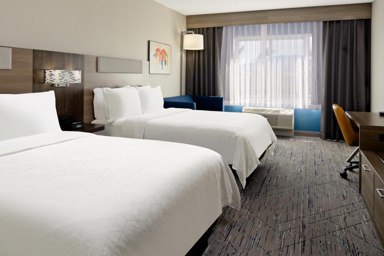 Holiday Inn Express & Suites Palm Desert - Millennium By Ihg Eksteriør billede